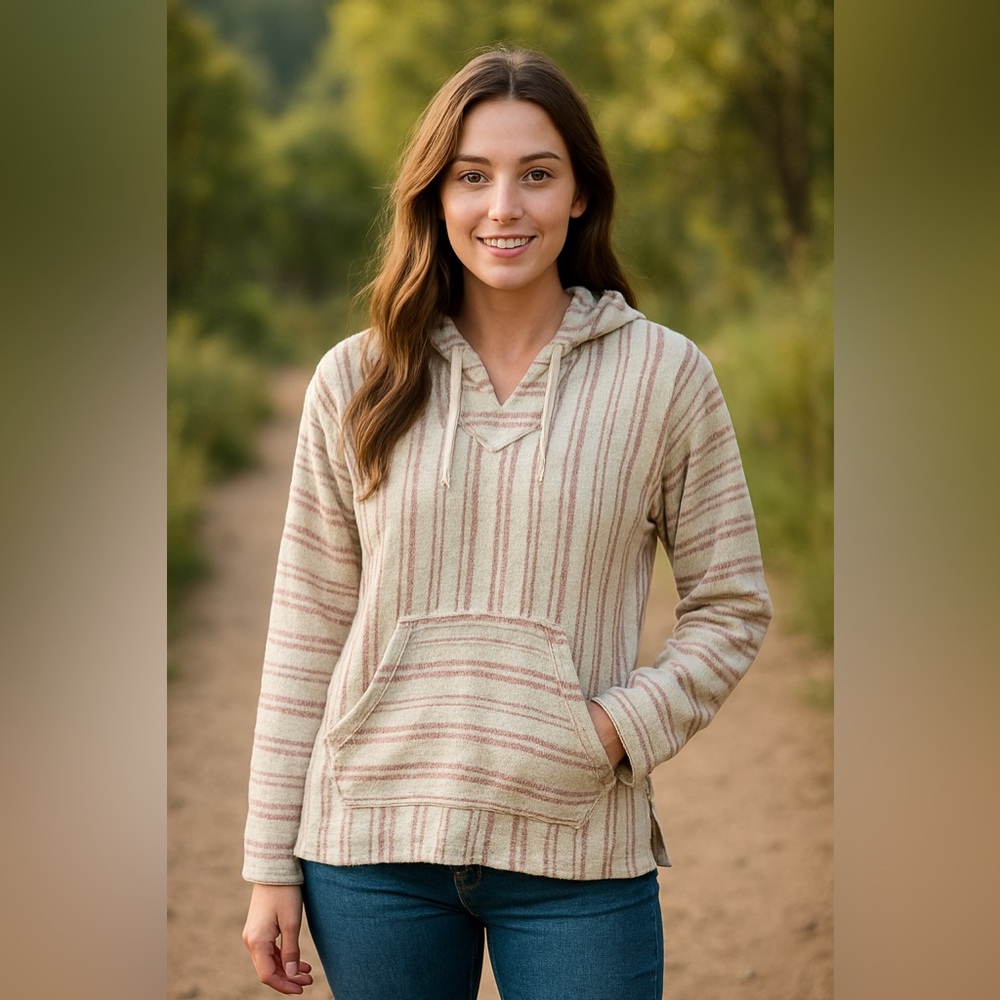 Lucky Brand | Cream Hoodie w Blue & Red Stripes